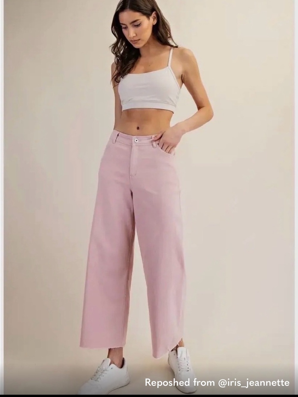 NWOT Boutique Brand Women's Wide-Leg Pink Jeans 10” Rise 24” Length